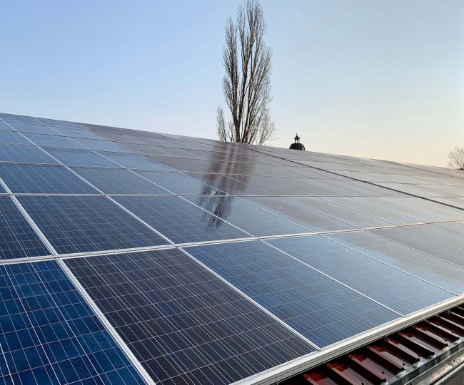 Service f&uuml;r Firmen: Photovoltaik Reinigung